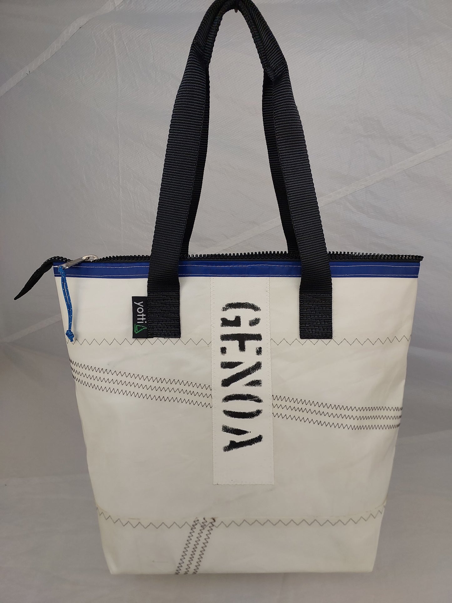 Genoa Zip Tote 780