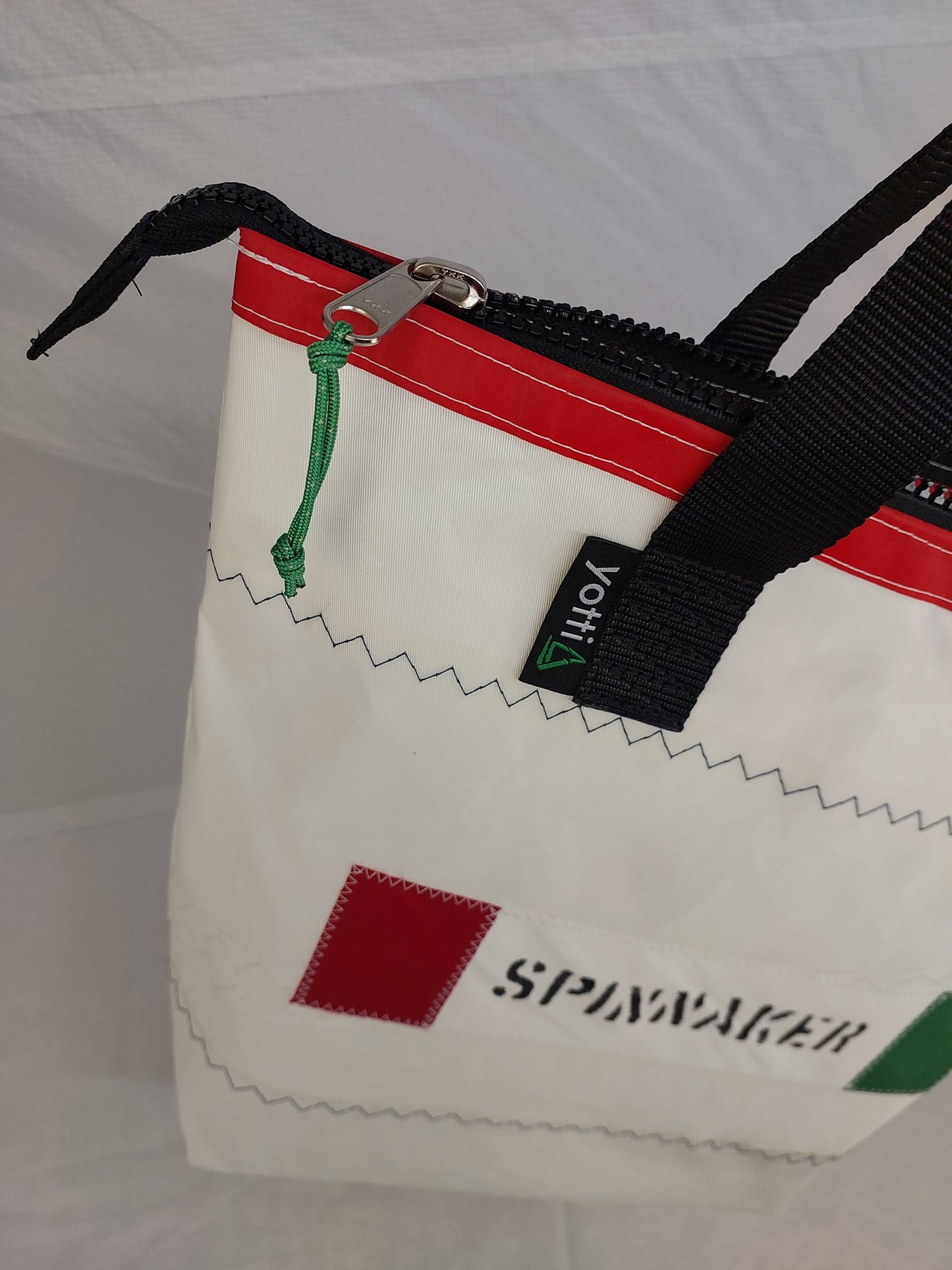 Spinnaker Zip Tote 783