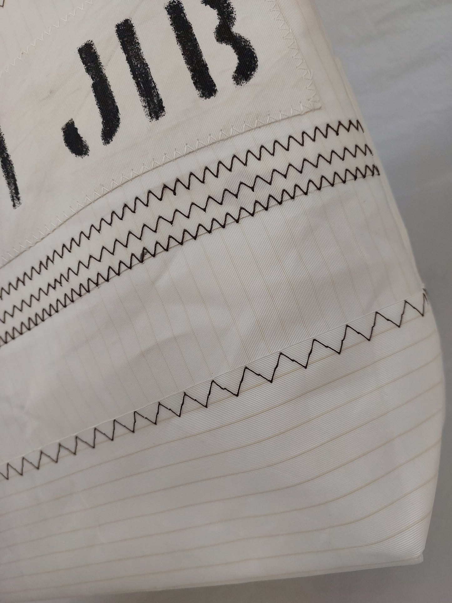 Storm Jib Zip Tote 794