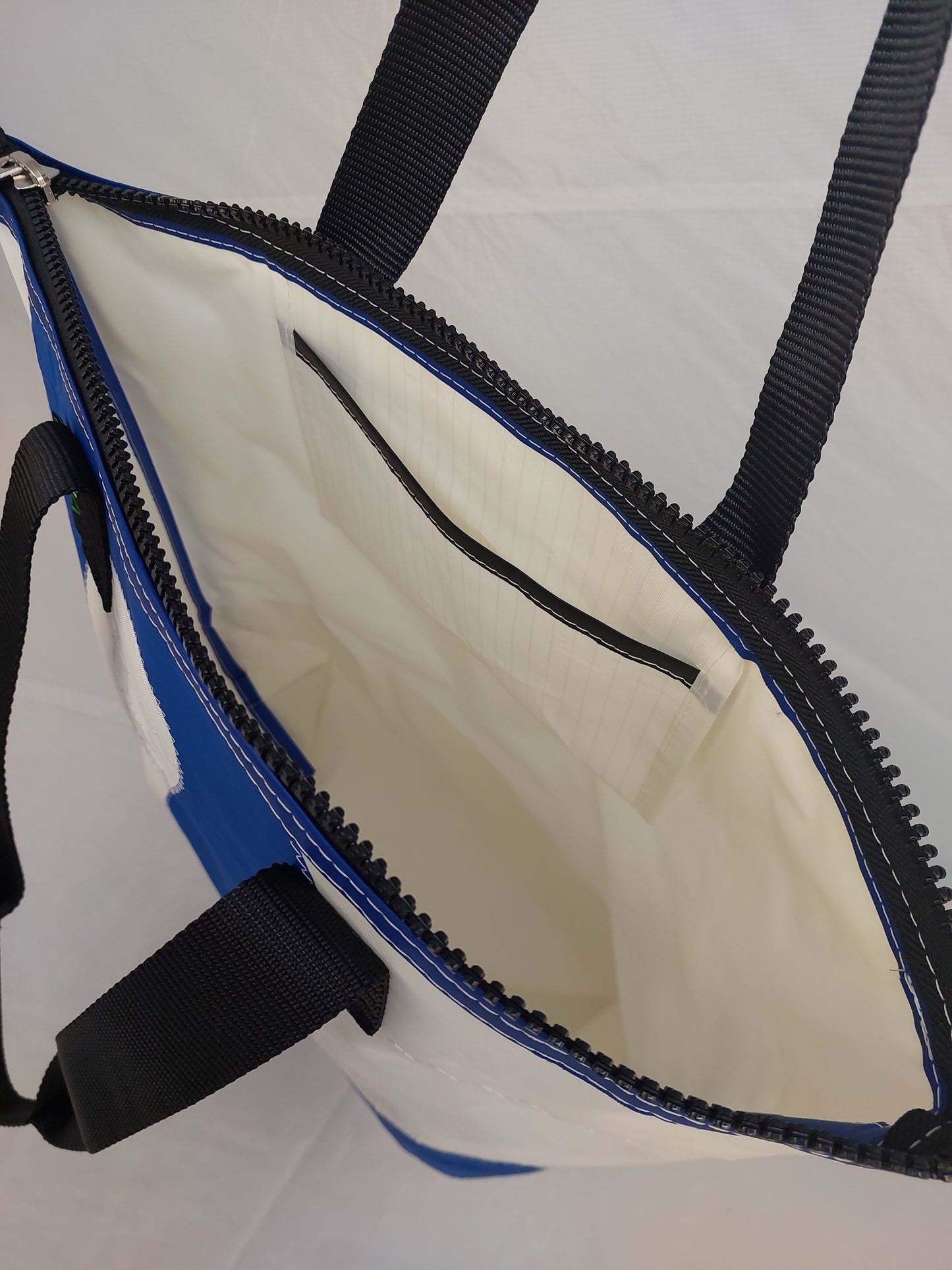#2 Zip Tote 797