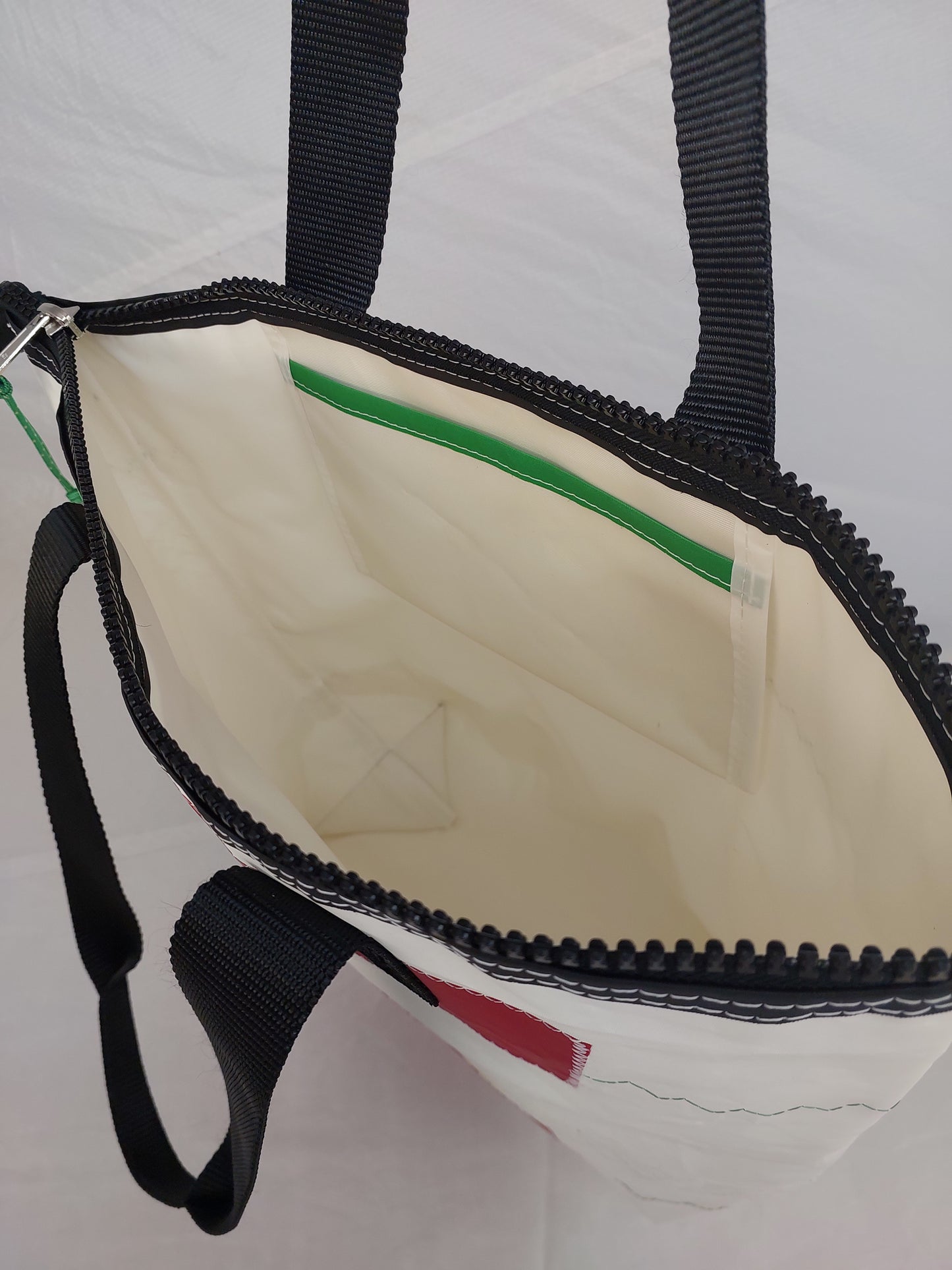 #5 Zip Tote 809
