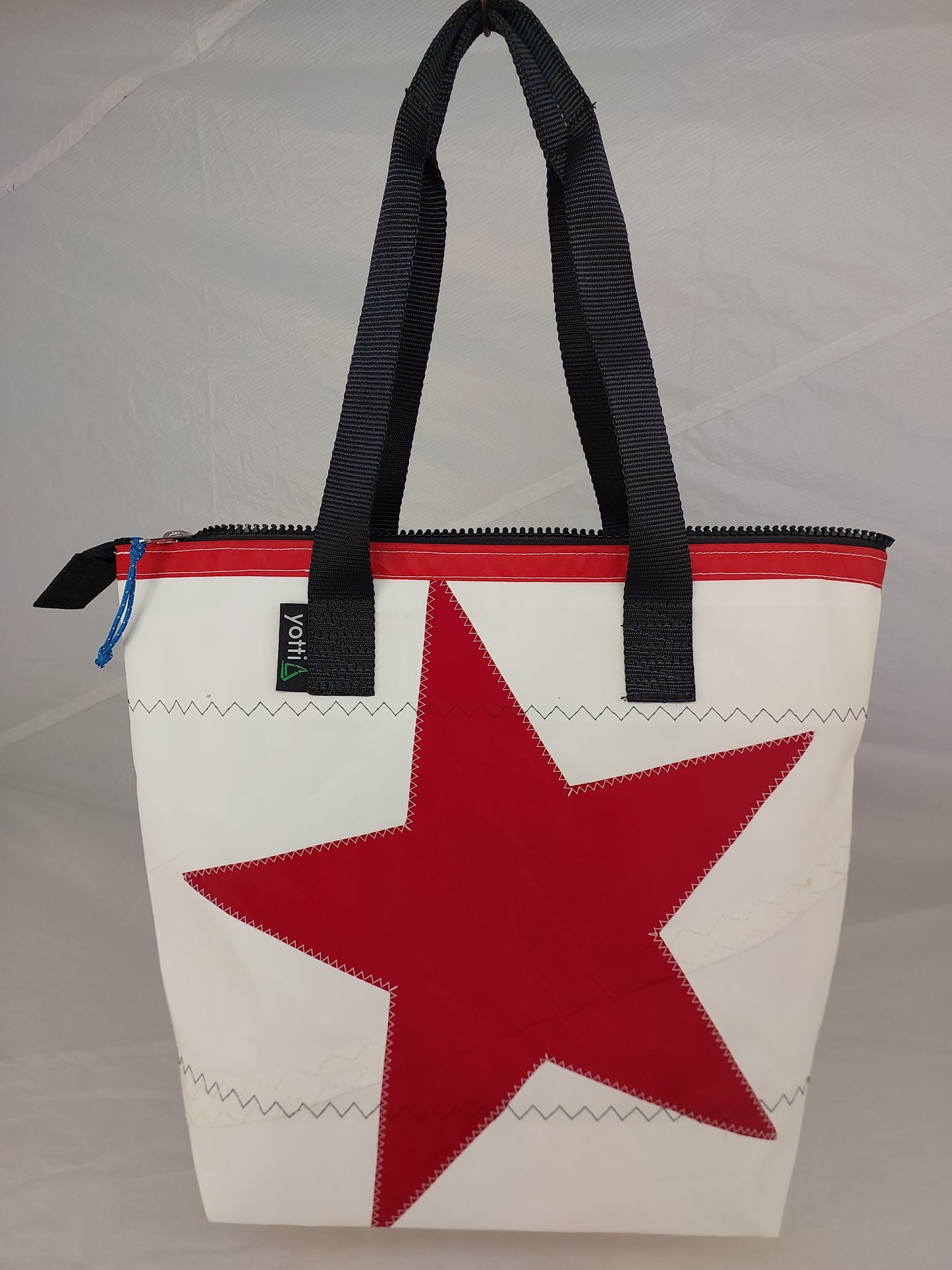 Star Zip Tote 840