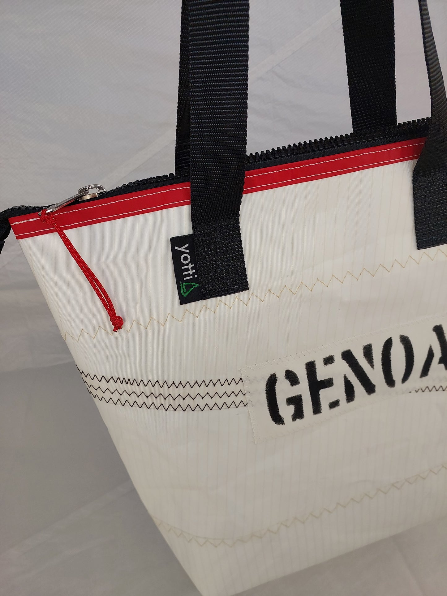 Genoa Zip Tote 844