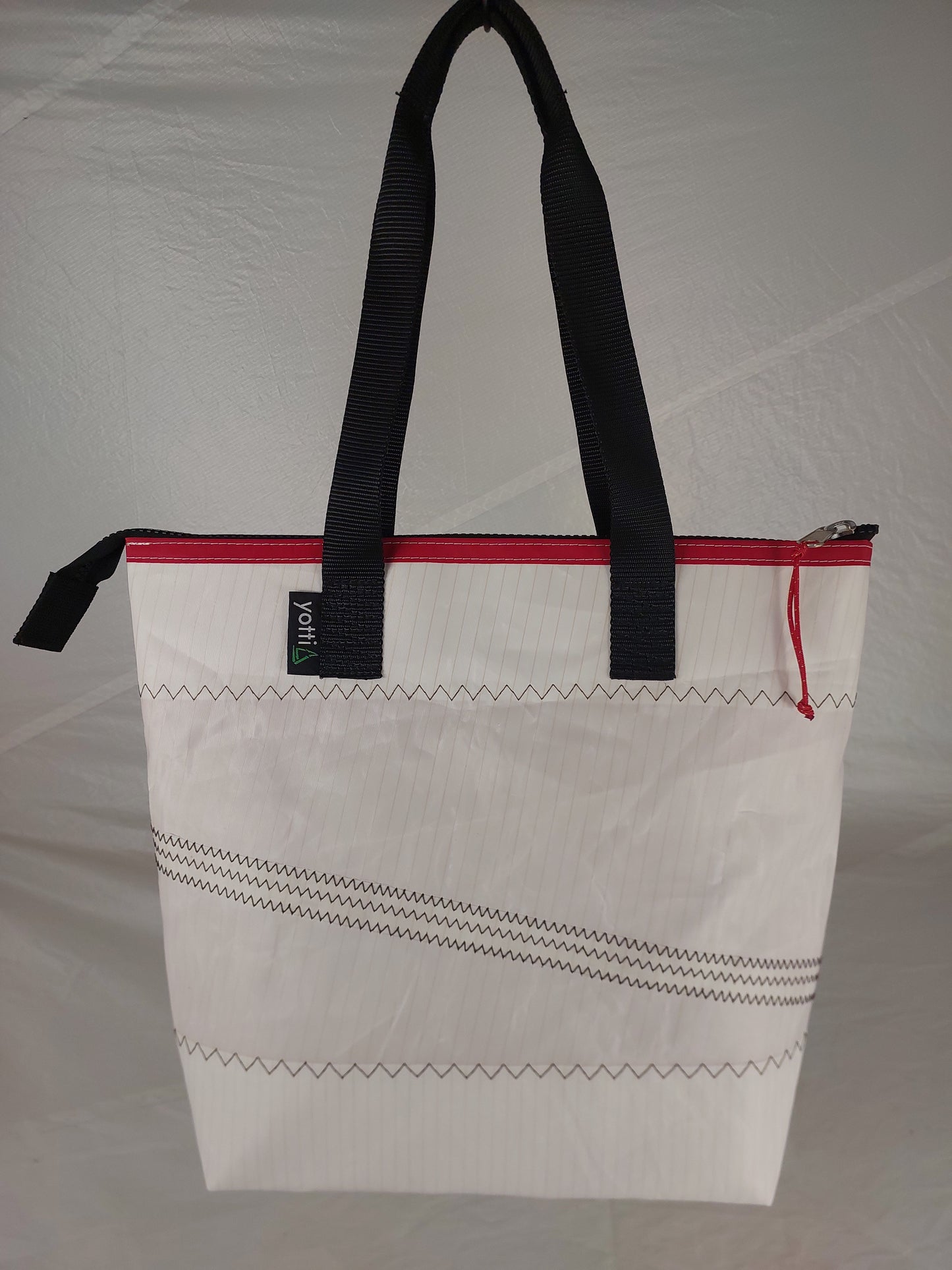 Sail Zip Tote 945